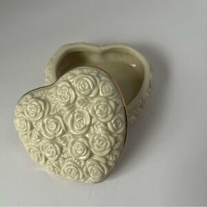 Vintage Lenox Ivory Porcelain 24K Gold Trim Rose Bud Trinket Dish Jewelry Keeper
